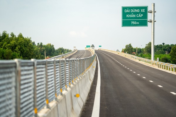 Thông xe 88 km cao tốc Quảng Ngãi - Hoài Nhơn từ 11 giờ 30 ngày 29.4