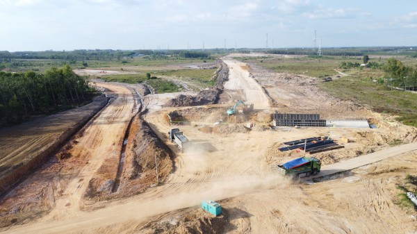 'Thủ phủ' công nghiệp phường Chơn Thành ở Đồng Nai có 2 dự án cao tốc