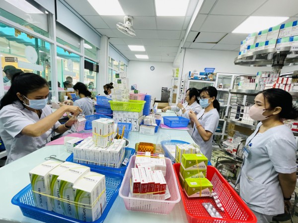 Thu thập dữ liệu, định danh 500.000 nhân viên y tế trên cả nước