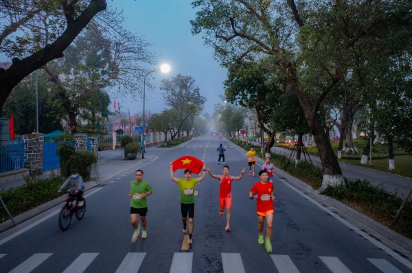 Thừa Thiên - Huế: Hàng nghìn người tham gia giải chạy vì cộng đồng