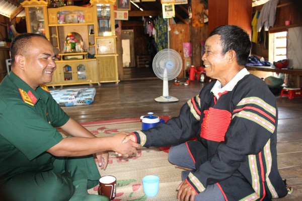 Thượng tá người Ê đê giữ 'thế trận lòng dân' ở Tây nguyên