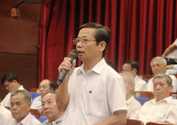 Thường trực Ban Bí thư: Những thủ tục không cần thiết, phải mạnh dạn bãi bỏ Thường trực Ban Bí thư: Những thủ tục không cần thiết, phải mạnh dạn bãi bỏ