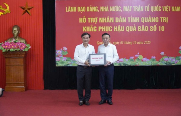 Thường trực Ban Bí thư: Ưu tiên lo cuộc sống bà con bị thiệt hại do bão số 10 Thường trực Ban Bí thư: Ưu tiên lo cuộc sống bà con bị thiệt hại do bão số 10