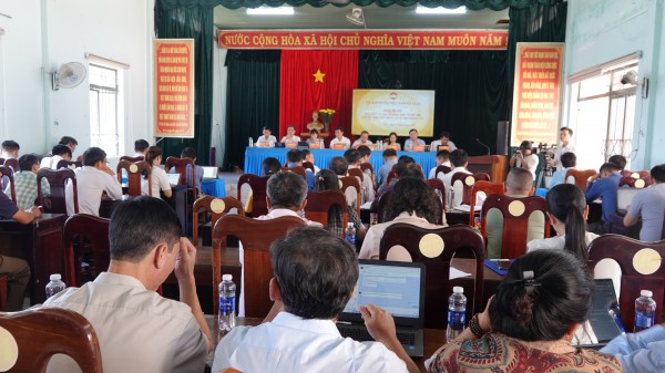 Tiếp xúc cử tri Gia Lai: Đề nghị xử lý sổ đỏ chồng lấn