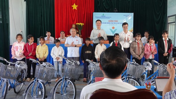 Tiếp xúc cử tri Gia Lai: Đề nghị xử lý sổ đỏ chồng lấn