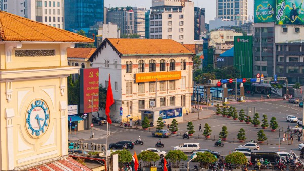 Tòa nhà cổ 111 năm tuổi gần chợ Bến Thành ở TP.HCM có gì đặc biệt? Tòa nhà cổ 111 năm tuổi gần chợ Bến Thành ở TP.HCM có gì đặc biệt?