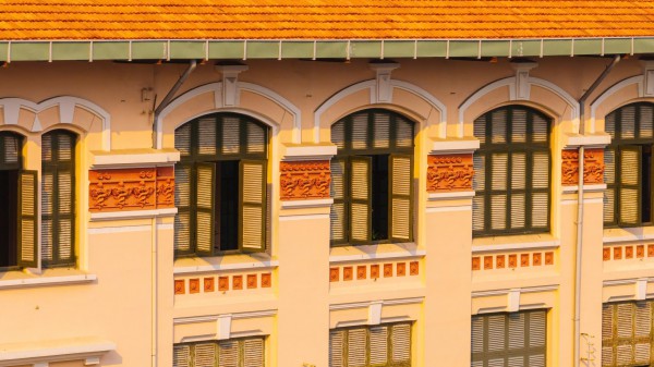 Tòa nhà cổ 111 năm tuổi gần chợ Bến Thành ở TP.HCM có gì đặc biệt? Tòa nhà cổ 111 năm tuổi gần chợ Bến Thành ở TP.HCM có gì đặc biệt?