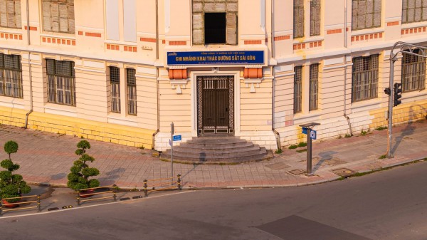 Tòa nhà cổ 111 năm tuổi gần chợ Bến Thành ở TP.HCM có gì đặc biệt? Tòa nhà cổ 111 năm tuổi gần chợ Bến Thành ở TP.HCM có gì đặc biệt?