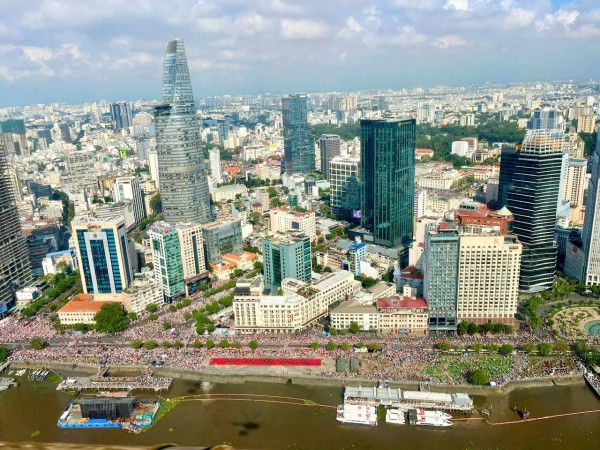 Toàn cảnh buổi tổng duyệt diễu binh, diễu hành ngày 27.4 ở TP.HCM