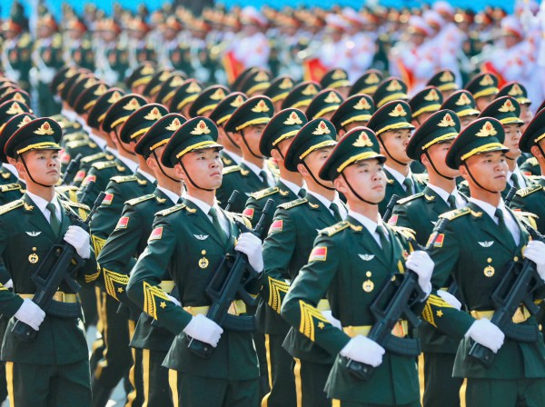 Toàn cảnh buổi tổng duyệt diễu binh, diễu hành ngày 27.4 ở TP.HCM