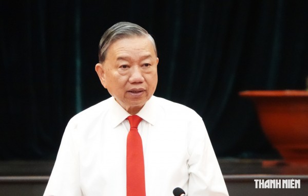 Tổng Bí thư: Quy hoạch TP.HCM cần tính tới tầm nhìn 100 năm Tổng Bí thư: Quy hoạch TP.HCM cần tính tới tầm nhìn 100 năm