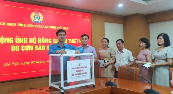 Tổng LĐLĐ Việt Nam phát động ủng hộ đồng bào bị thiệt hại do bão số 10 Tổng LĐLĐ Việt Nam phát động ủng hộ đồng bào bị thiệt hại do bão số 10