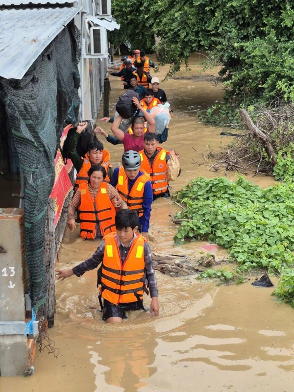 Tổng lực ứng phó ngập lụt lịch sử Tổng lực ứng phó ngập lụt lịch sử