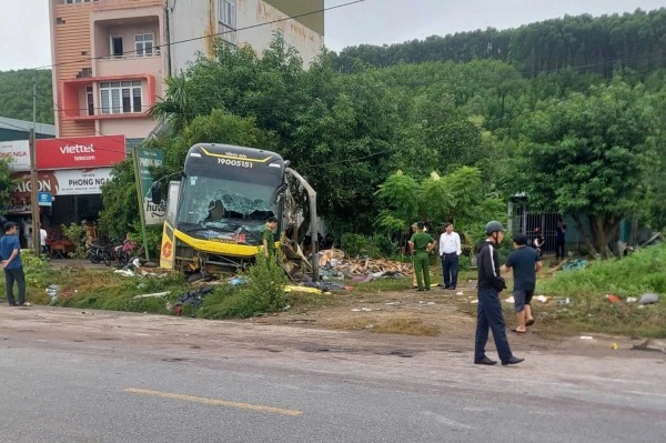 Tranh luận về đề xuất cấm xe khách giường nằm Tranh luận về đề xuất cấm xe khách giường nằm