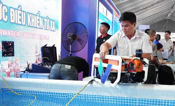 Triển lãm thiết bị công nghệ chiến lược tại Đại hội Đảng bộ TP.HCM Triển lãm thiết bị công nghệ chiến lược tại Đại hội Đảng bộ TP.HCM