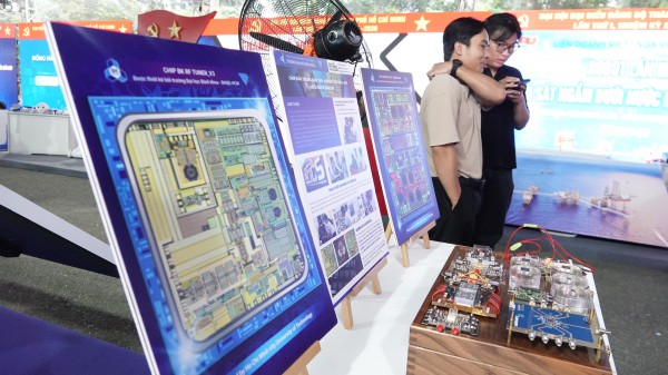 Triển lãm thiết bị công nghệ chiến lược tại Đại hội Đảng bộ TP.HCM Triển lãm thiết bị công nghệ chiến lược tại Đại hội Đảng bộ TP.HCM