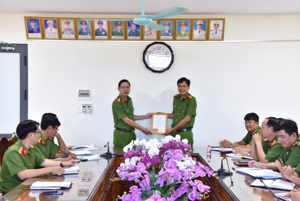 Trung tá công an được công nhận thương binh sau khi bị thương trong lúc bắt tội phạm