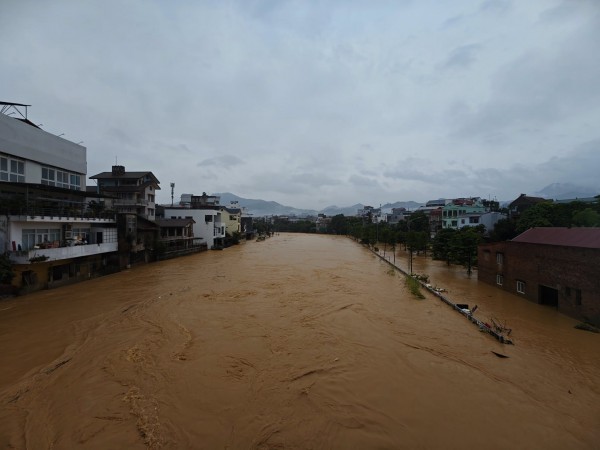 Trung tâm Cao Bằng lại ngập do hoàn lưu bão Matmo