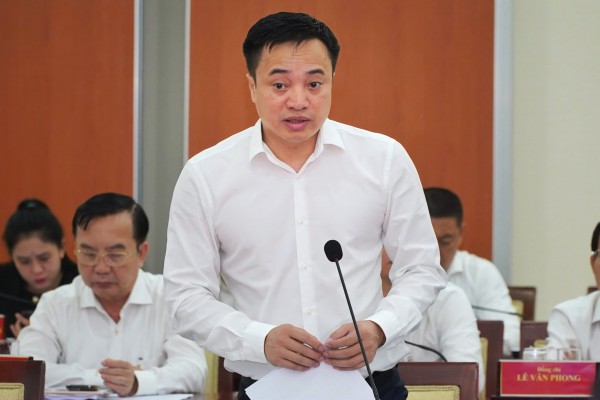 Trung tướng Mai Hoàng: Cướp giật ở TP.HCM không còn phức tạp Trung tướng Mai Hoàng: Cướp giật ở TP.HCM không còn phức tạp