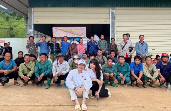 Từ 'vai ác' màn ảnh đến hành trình gieo 'trái tim hồng' thiện nguyện ở đời thường Từ 'vai ác' màn ảnh đến hành trình gieo 'trái tim hồng' thiện nguyện ở đời thường