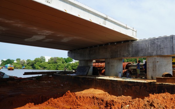 Vì sao các công trình giao thông trọng điểm của Bình Thuận vẫn chậm tiến độ?