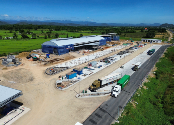 Vì sao các trạm dừng chân trên cao tốc Vĩnh Hảo - Phan Thiết chậm tiến độ?