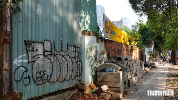 Vì sao cần chiến lược khi tận dụng 'đất vàng' bỏ trống ở TP.HCM?