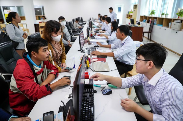 Vì sao không phải xã nào ở TP.HCM cũng được chứng thực nhà đất? Vì sao không phải xã nào ở TP.HCM cũng được chứng thực nhà đất?