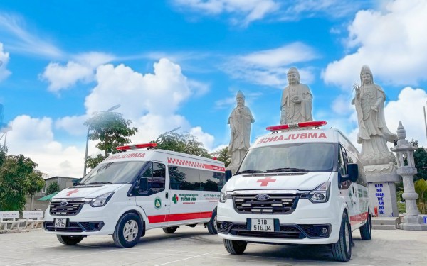 Viện chủ Tu viện Tường Vân: Gieo thiện lành vì 'nỗi khổ niềm đau vốn nhiều' Viện chủ Tu viện Tường Vân: Gieo thiện lành vì 'nỗi khổ niềm đau vốn nhiều'