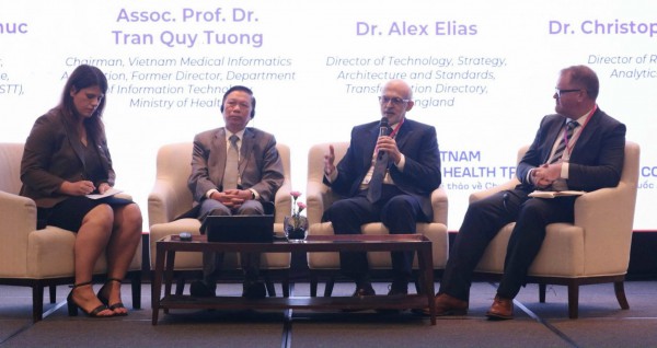 Việt Nam học Vương quốc Anh dùng AI để ‘trị’ thuốc giả Việt Nam học Vương quốc Anh dùng AI để ‘trị’ thuốc giả