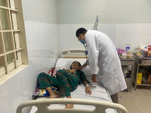 Vụ công trình cầu vừa khánh thành ở Tây Ninh bị sụt lún: 'Không ai nghĩ mới làm đã hư' Vụ công trình cầu vừa khánh thành ở Tây Ninh bị sụt lún: 'Không ai nghĩ mới làm đã hư'