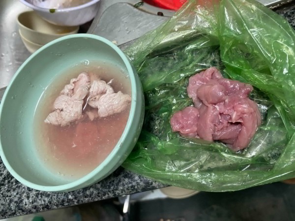Vụ livestream tố thịt bò giả ở Quy Nhơn: Bán thịt heo cho khách Vụ livestream tố thịt bò giả ở Quy Nhơn: Bán thịt heo cho khách