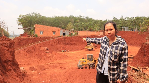 Vụ nhà dân chênh vênh bên mép vực sâu: Đơn vị nào thẩm định, phê duyệt, điều chỉnh thiết kế?