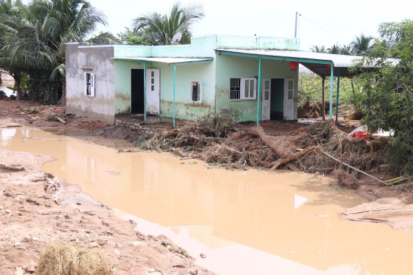 Vụ vỡ hồ chứa nước ở Tuy Phong: Chủ tịch UBND tỉnh yêu cầu điều tra, làm rõ Vụ vỡ hồ chứa nước ở Tuy Phong: Chủ tịch UBND tỉnh yêu cầu điều tra, làm rõ