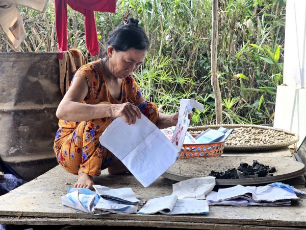 Vùng rốn lũ dưới 'họng' 2 thủy điện Vùng rốn lũ dưới 'họng' 2 thủy điện