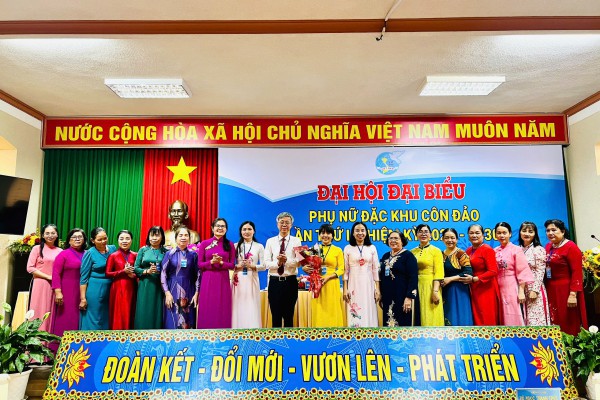 Xây dựng 'Không gian văn hóa Hồ Chí Minh' trong mỗi chi hội phụ nữ ở Côn Đảo