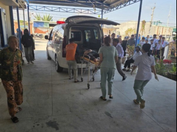 Xe khách lao xuống vực, 4 người chết, nhiều người bị thương