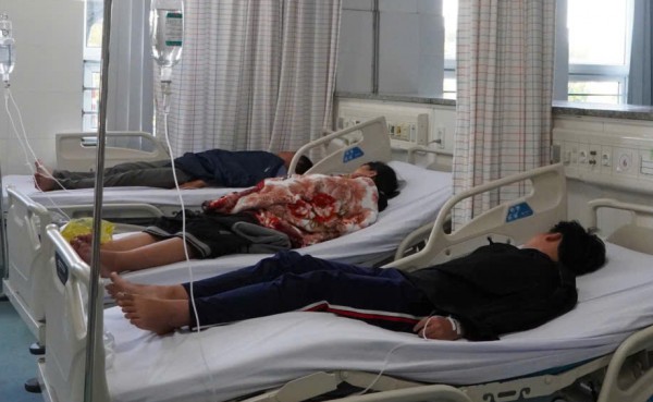 Yêu cầu cơ sở mới ngưng hoạt động vì vụ 'nôn ói sau khi ăn bánh mì' Yêu cầu cơ sở mới ngưng hoạt động vì vụ 'nôn ói sau khi ăn bánh mì'