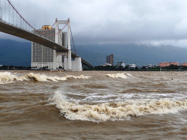 Đà Nẵng: Hoàn tất điều tiết 121 hồ chứa, đảm bảo cắt lũ chống bão số 12 Đà Nẵng: Hoàn tất điều tiết 121 hồ chứa, đảm bảo cắt lũ chống bão số 12