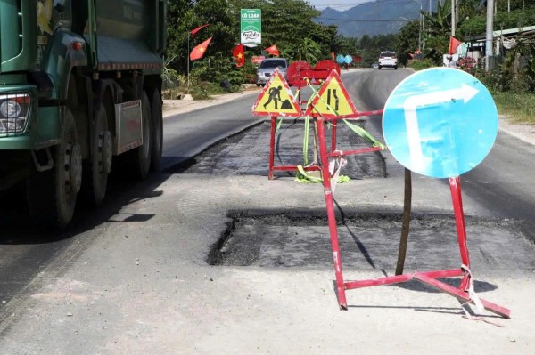 Đà Nẵng: 'Lệnh' giải ngân 100% vốn đầu tư công, quyết không để mất vốn Trung ương Đà Nẵng: 'Lệnh' giải ngân 100% vốn đầu tư công, quyết không để mất vốn Trung ương