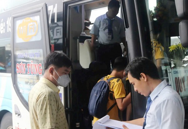 Đà Nẵng: 'Mạnh tay' với doanh nghiệp vận tải chậm báo cáo định kỳ