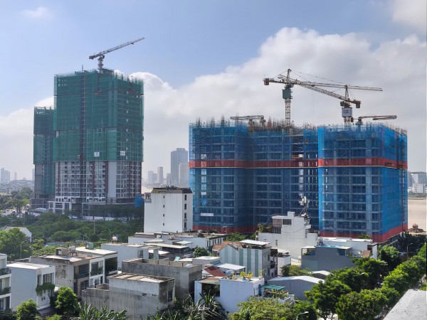 Đà Nẵng: Sáp nhập khiến 'đông xe hơn, nhiều nút giao thông tắc hơn'