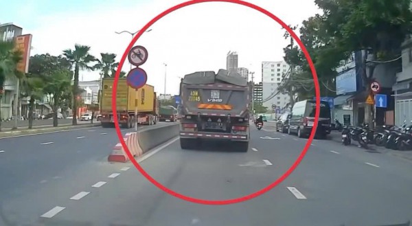 Đà Nẵng: Từ clip người dân gửi, CSGT phạt nặng xe tải đi vào đường cấm