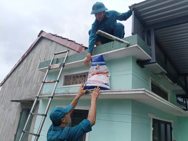 Đà Nẵng tổng lực ứng phó trước giờ bão Fengshen đổ bộ