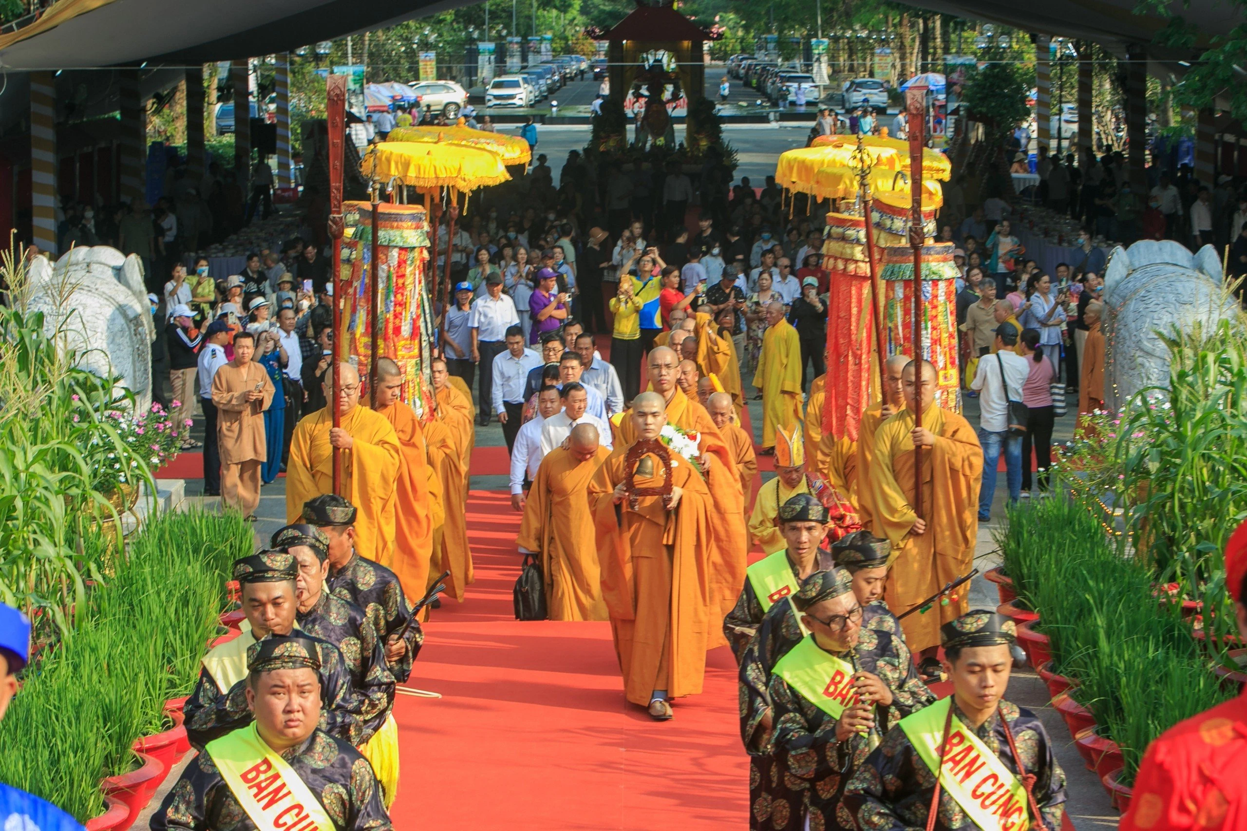 Đại lễ cầu siêu tại Hoa viên nghĩa trang Bình Dương