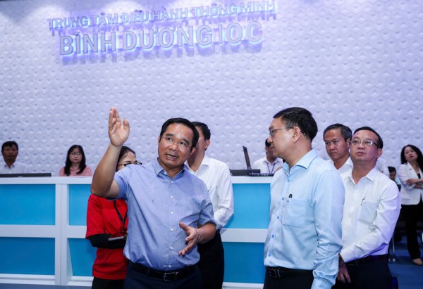 Đảm bảo mọi công việc của người dân được thông suốt Đảm bảo mọi công việc của người dân được thông suốt