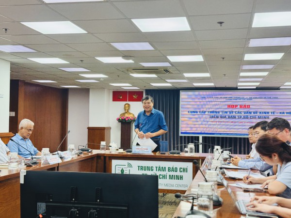 Đánh nhau sau va chạm giao thông: Công an TP.HCM cảnh báo dễ vướng án hình sự