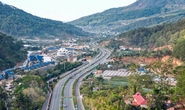 Đẩy nhanh tiến độ dự án cao tốc Bảo Lộc - Liên Khương Đẩy nhanh tiến độ dự án cao tốc Bảo Lộc - Liên Khương