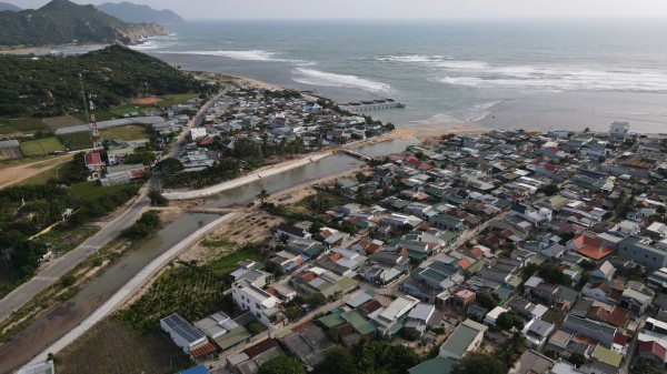 Đề xuất T.Ư bố trí hơn 9.000 tỉ đồng tái định cư dự án điện hạt nhân Đề xuất T.Ư bố trí hơn 9.000 tỉ đồng tái định cư dự án điện hạt nhân