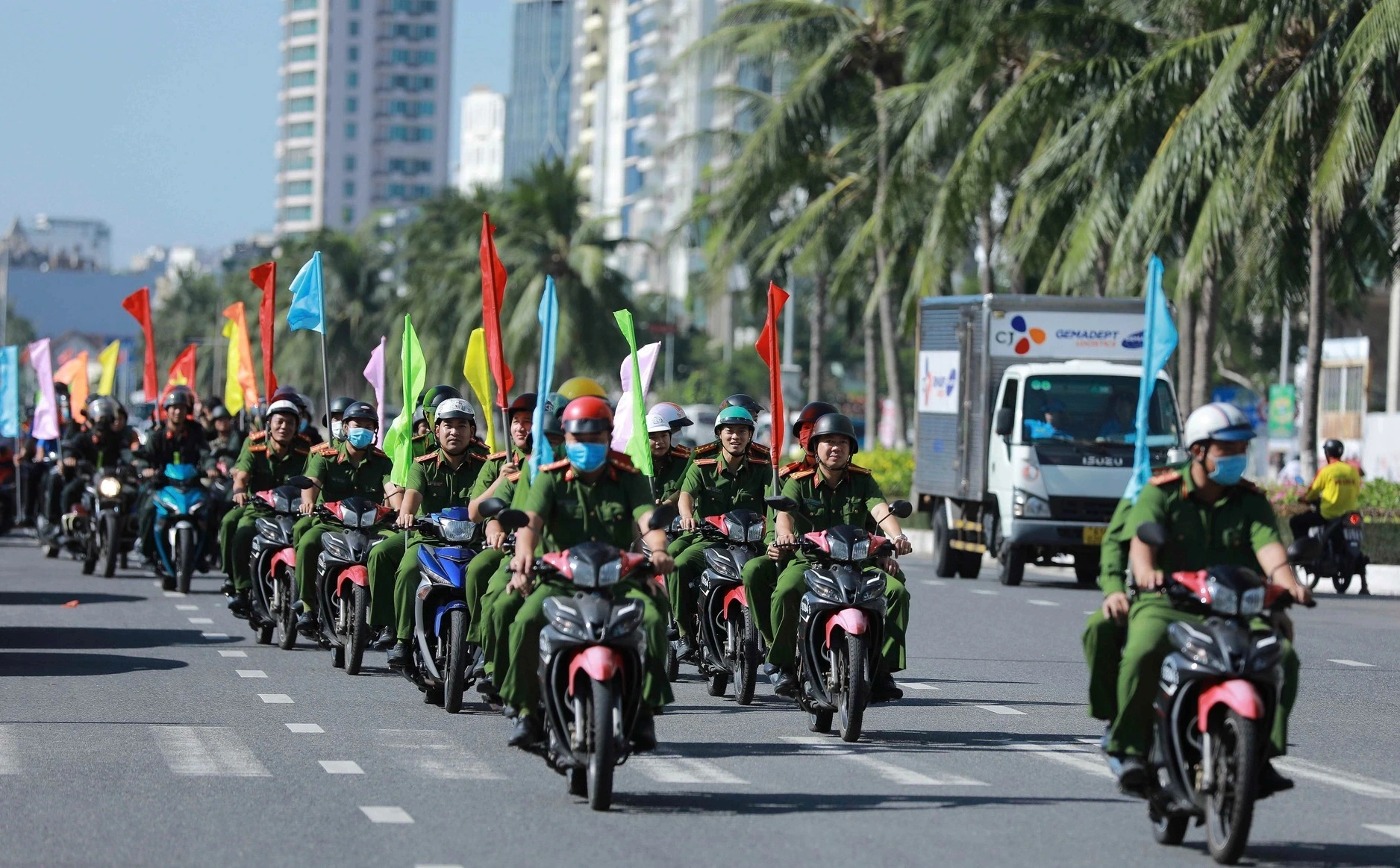 Đề xuất nhân rộng mô hình tuần tra ở biển Đà Nẵng